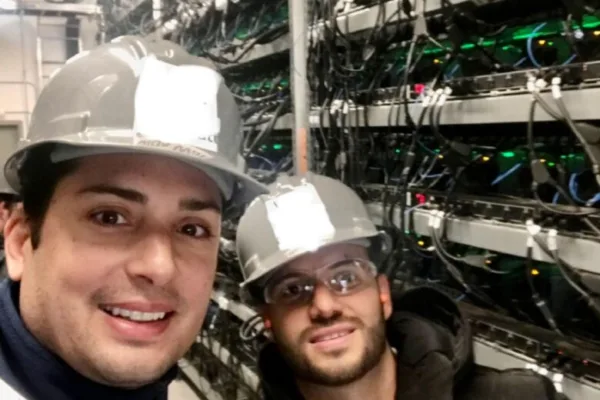 பயணங்கள்: ஹெர்வ் லாரன் பிட்காயின், ஏப்ஸ் மற்றும் 'ப்ளூ-சிப்' என்எஃப்டிகளின் உளவியல்