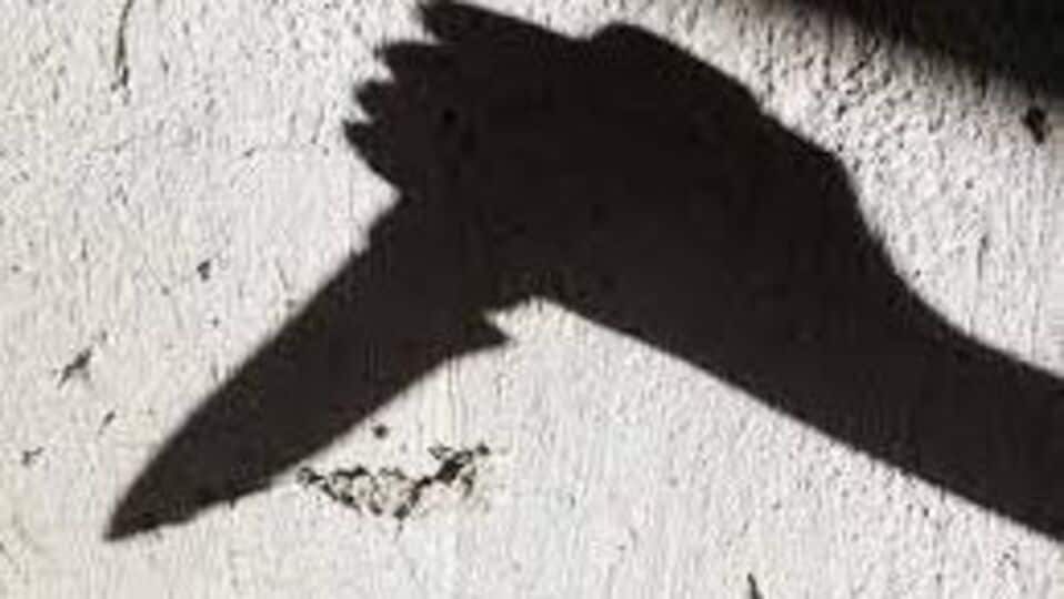 Crime: மதுவால் வந்த வினை.. கணவனை குத்தி கொலை செய்த மனைவி!