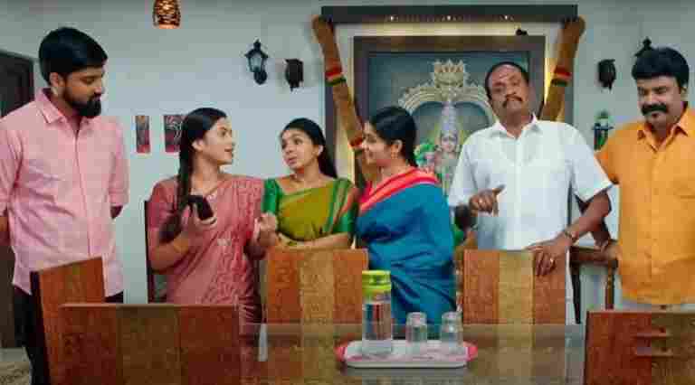 அடுத்த ஆதி குணசேகரன் இந்த பிரபல நடிகரா..? அப்படினா கொஞ்சம் கூட ஆர்வம் குறையாது..!!