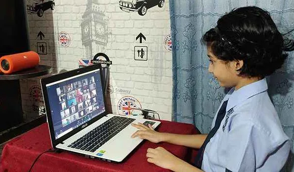 கொரோனாவை தொடர்ந்து நிஃபா..!! மாணவர்களுக்கு மீண்டும் ஆன்லைன் வகுப்புகள் தொடக்கம்..!!