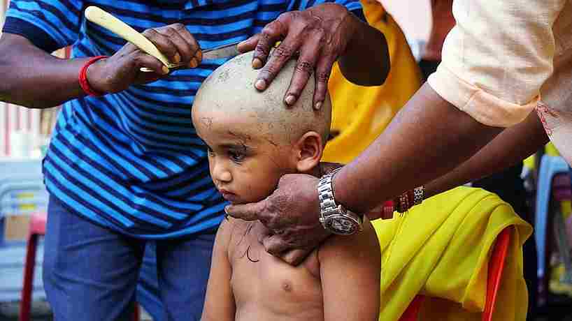 திருப்பதியில் ஏன் முடி தானம் அதிகமாக கொடுக்கிறார்கள் தெரியுமா..? இது தெரிந்தால் நீங்களும் கொடுப்பீங்க..!!