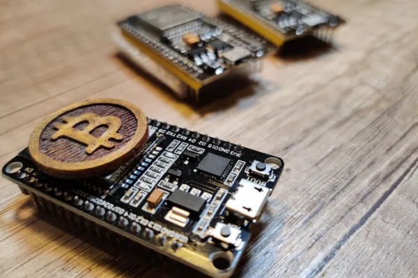 மைக்ரோ $3 பிட்காயின் சுரங்கத் தொழிலாளர்கள் வங்கியை உருவாக்க மாட்டார்கள், ஆனால் அது முக்கியமல்ல: கண்டுபிடிப்பாளர்கள்