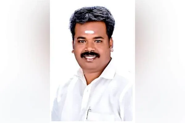 Heedless waste: gangs who use money to buy jobs    விழிப்பின்றி விரயம்: வேலை வாங்கி  தருவதாக பணத்தை சுருட்டும் கும்பல்