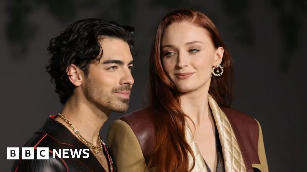 Sophie Turner sues Joe Jonas for children's return to England