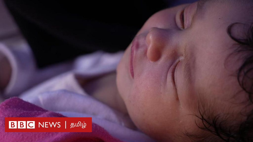 மொராக்கோ நிலநடுக்கம்: பிறந்த 3 மணிநேரத்தில் சாலையோரம் வாழும் குழந்தை