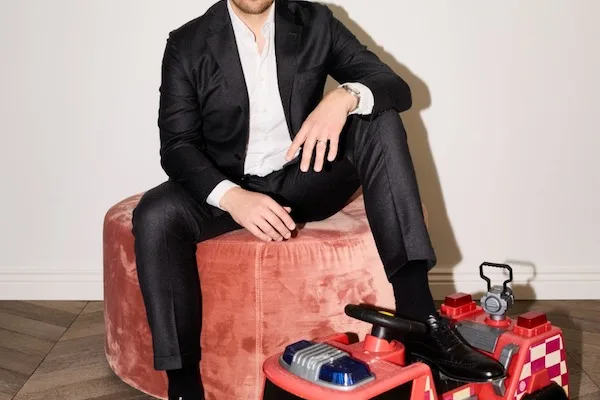 ஃபிரடெரிக் பெடர்சனுக்கு பிவட் செய்வது எப்படி என்று தெரியும்