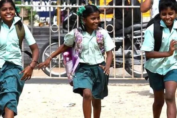 School Holiday : மாணவர்களே ஹேப்பி நியூஸ்.. காலாண்டு விடுமுறை 5 நாள் இல்லை.. முக்கிய அறிவிப்பு!