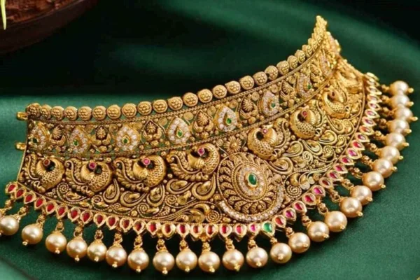 Today Gold Rate: தங்கத்தின் விலை உயர்வா? பார்க்கலாம் வாங்க மக்களே!