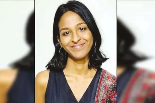 உடல் ரீதியாக தொல்லை..!! 3 பேராசிரியர்கள் தான் காரணம்..!! தூக்கில் தொடங்கிய மருத்துவ மாணவி..!!