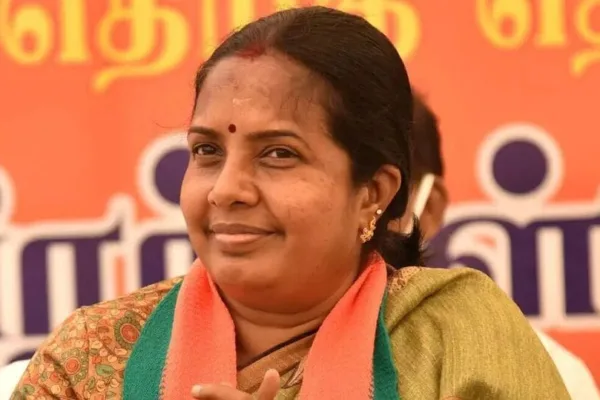 காங்கிரஸ் இனி திமுகவின் பிரிவினை பாதையில்தான் பயணிக்கும் - வானதி சீனிவாசன் விமர்சனம்