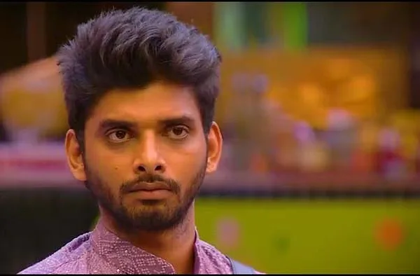 ’சோகத்தை பற்றி கிண்டல்’..!! ’அந்த 2 பேருக்கு மட்டும் புரிஞ்சா போதும்’..!! கமல்ஹாசன் அதிரடி..!!