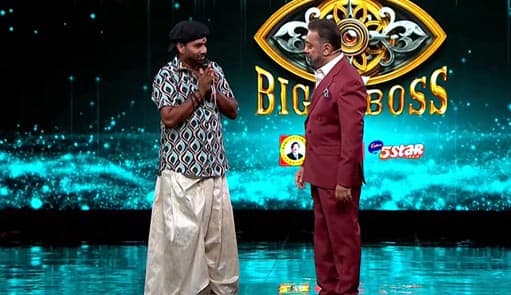 தொடங்கியது பிக்பாஸ் சீசன் 7..! ஒரே கிட்சன் … ஒரே வாசல்.. ஆனா இரண்டு வீடு..! உள்ளே சென்ற முதல் போட்டியாளர்…!