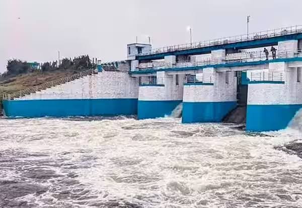பொதுமக்களுக்கு எச்சரிக்கை…! செம்பரம்பாக்கம் ஏரியின் நீர் வரத்து விநாடிக்கு 231 கன அடியாக உயர்வு…!