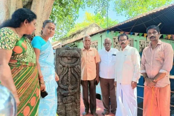 9th century sculpture found at Thirukovilur    9ம் நுாற்றாண்டு சிற்ப துாண் திருக்கோவிலுாரில் கண்டுபிடிப்பு