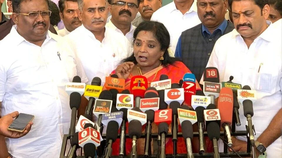 Tamilisai: ‘வன்முறை செய்தால் ஆதரவு கிடைக்கும் என எண்ணம் உள்ளது’ ஆளுநர் மாளிகை குண்டு வீச்சு தொடர்பாக தமிழிசை கருத்து