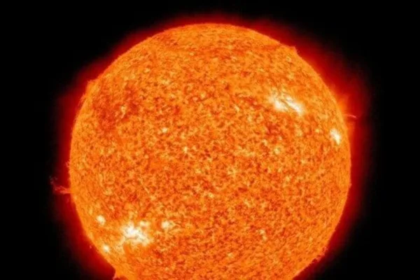3 Rasis: துலாம் ராசியில் பலமிழந்த சூரியன்.. வாயால் கெடப்போகும் 3 ராசிகள்