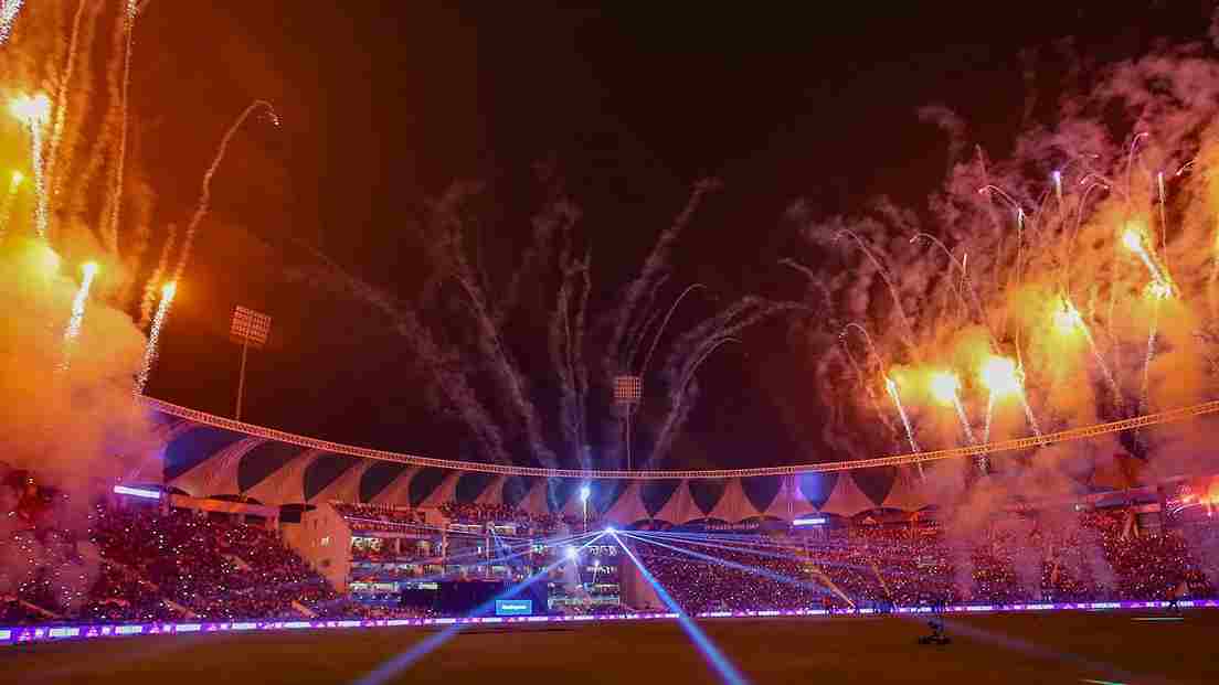 உலகக்கோப்பை கிரிக்கெட் போட்டியின்போது பட்டாசு வெடிக்க அதிரடி தடை..!! ரசிகர்கள் ஏமாற்றம்..!!