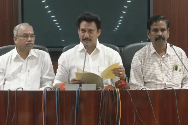 தமிழகமே எதிர்பார்த்த… 10, 11, 12-ம் வகுப்பு பொதுத் தேர்வு தேதிகள் வெளியீடு…!