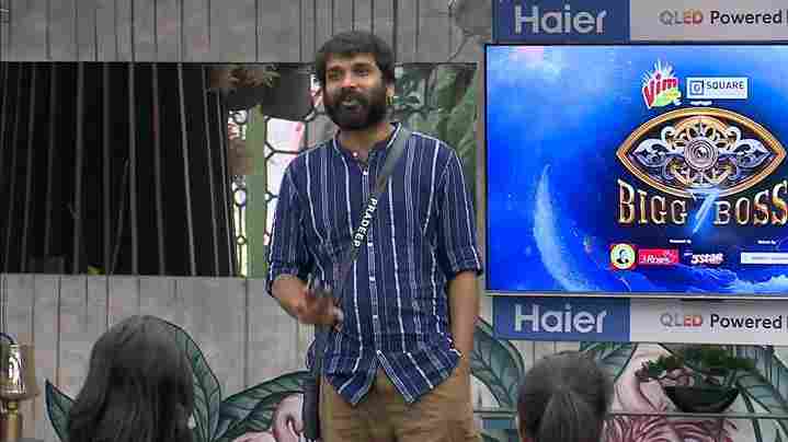 பிக்பாஸ் வீட்டிற்குள் மீண்டும் வர பிரதீப் போட்ட கண்டிஷன்..!! 2 ரெட் கார்டு ரெடியா..? இனிமே தான் ஆட்டமே இருக்கு..!!