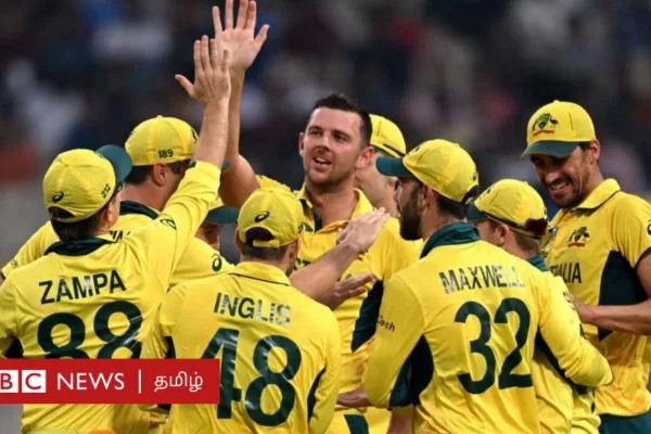 AUS vs SA: கத்தி போல் இறங்கும் ஆஸ்திரேலியாவின் துல்லியப் பந்துவீச்சு - திணறும் தென் ஆப்பிரிக்கா