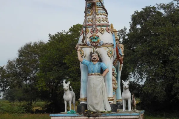 Kulatheivam: வருஷத்துக்கு ஒருமுறையாவது குல தெய்வ வழிபாடு ஏன் அவசியம்?
