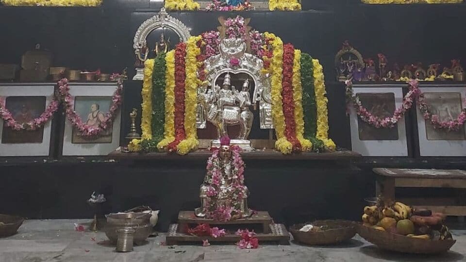Sri Sridhara Ayyaval: கங்காஷ்டகம் கூற கார்த்திகையில் வந்த கங்கை நதி!
