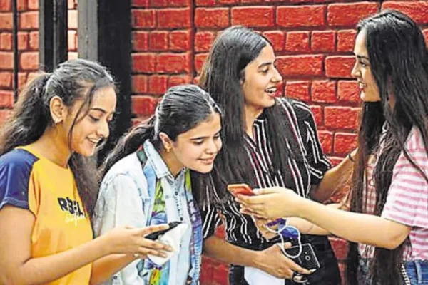 CAT 2023 முடிவுகள் நேரலை: IIM CAT முடிவுகள் குறித்த சமீபத்திய புதுப்பிப்புகளைப் பார்க்கவும்