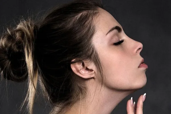 Greedy Women: இருக்கிறதைவிட்டு பறப்பதற்கு ஆசைப்படும் பெண்கள்.. இந்த ராசிகளை உடையவர்கள் தானாம்!