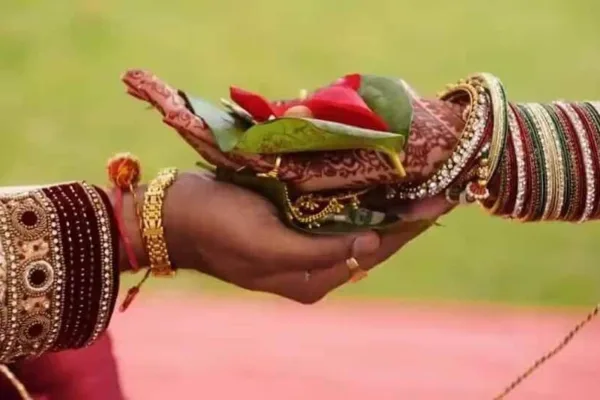 Vastu Shastra : இந்த மலர்களை மட்டும் திருமண பரிசாக கொடுங்கள்.. மற்ற பூக்களை கொடுக்காதீர்கள்.. வாஸ்து சொல்வது என்ன?