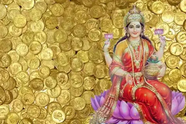 Mahalakshmi yogam: பணம் கொட்டும் மகாலட்சுமி யோகம் யாருக்கு?’