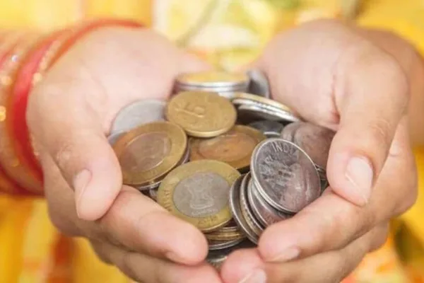 Palmistry : உங்கள் உள்ளங்கையில் இந்த மூன்றும் உள்ளதா என்று பாருங்கள்! நீங்கள் பணகுவியலில் குளிப்பீர்கள்!