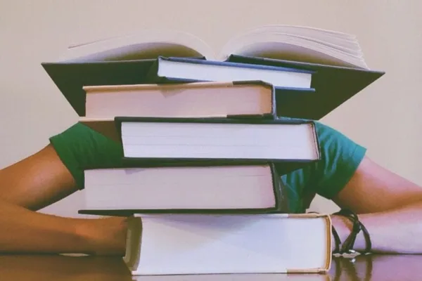 ரிஸ்க் எடுப்பதைத் தவிர்க்க வேண்டும் .. அவசரப்பட்டு இதை செய்யாதீர்கள்.. 12 ராசிக்கு இன்று எப்படி இருக்கு!