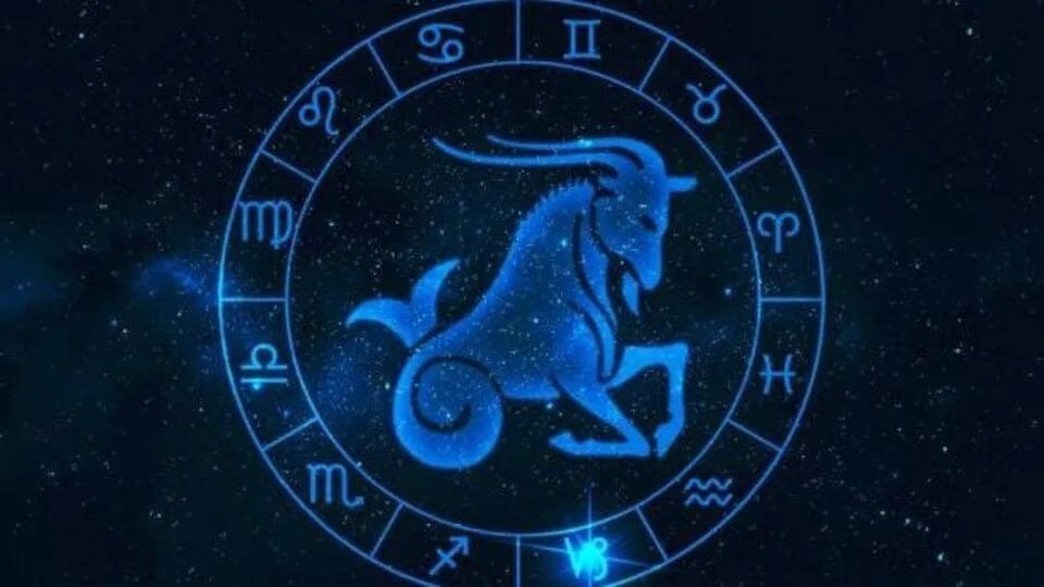 Astrology: ’கும்பத்தில் மூன்று கிரக சேர்க்கை!’ கெத்துக் காட்டப்போகும் மகர ராசி!
