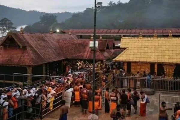 Sabarimala: சபரிமலை ஐயப்பன் கோயில் நடை இன்று திறப்பு.. ஆன்லைனின் முன்பதிவு செய்வது எப்படி? - இதோ விபரம்!