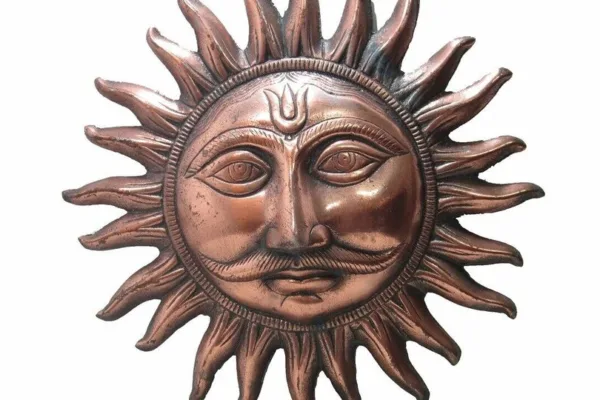 Adityahrudayam: ஆதித்ய ஹிருதயம் பாராயணம் செய்தால் கிடைக்கும் நன்மைகள்!