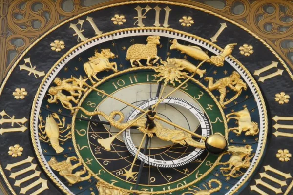 Today Rasipalan (21.02.2024): 'சிக்கனம் தேவை'..12 ராசிகளுக்கான இன்றைய பலன்கள் இதோ!