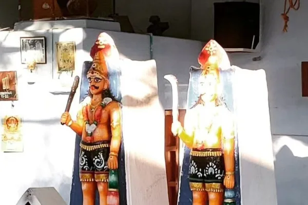 Family Deity Worship: 5 தேங்காய்… சுத்தமான பசு நெய்; பஞ்சு திரி; கோடி பலன்களை கொட்டும் குல தெய்வ வழிபாடு செய்யும் முறை!